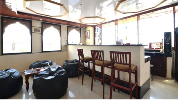 LAWA BAR